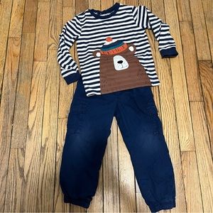 Boys top/bottom outfit. Size 4/5